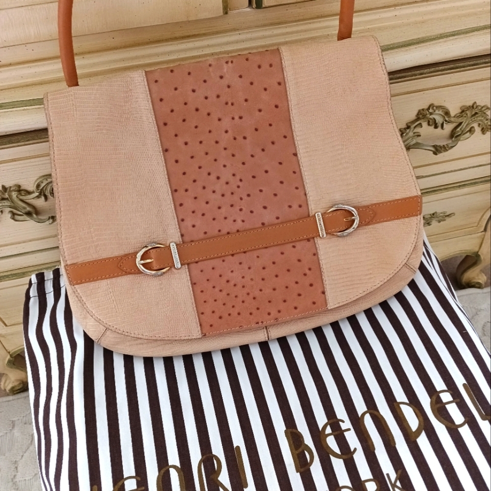 RARE!!! OVERSIZED, GORGEOUS,VINTAGE "HENRI BENDEL" GATOR/ OSTRICH BAG !